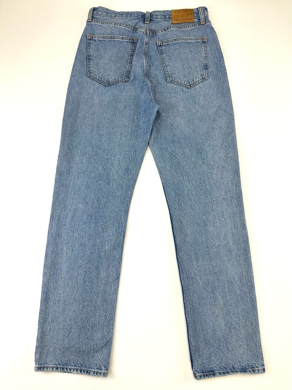 Aritzia Denim Forum The 90s cinched HiRise Straight leg jeans 28in waist cotton - Picture 14 of 16
